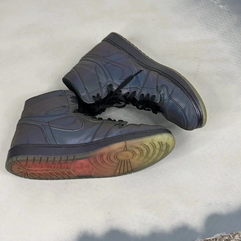 Jordan Nike Air Jordan 1 Retro High Zoom 'Fearless' Iridescent High Top Lace Up - Picture 8 of 11
